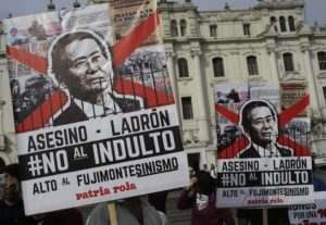 Photo of protest against Fujimori Pardon